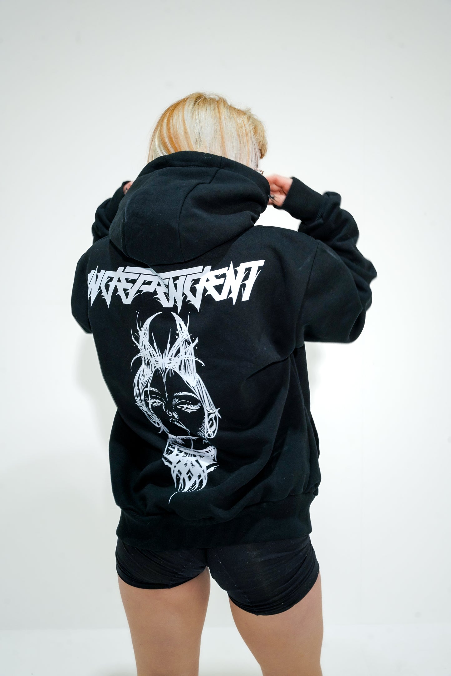 THE WITCH - HOODIE